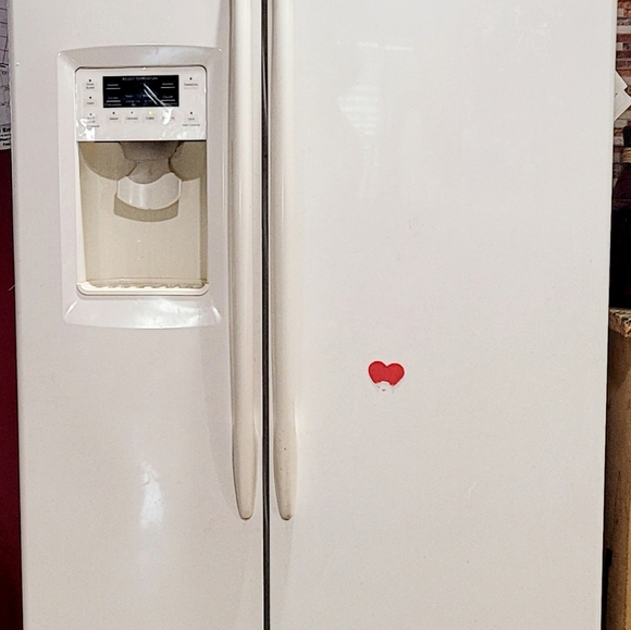 Fridge, microwave, stove, dishwasher - Picture 3 of 4